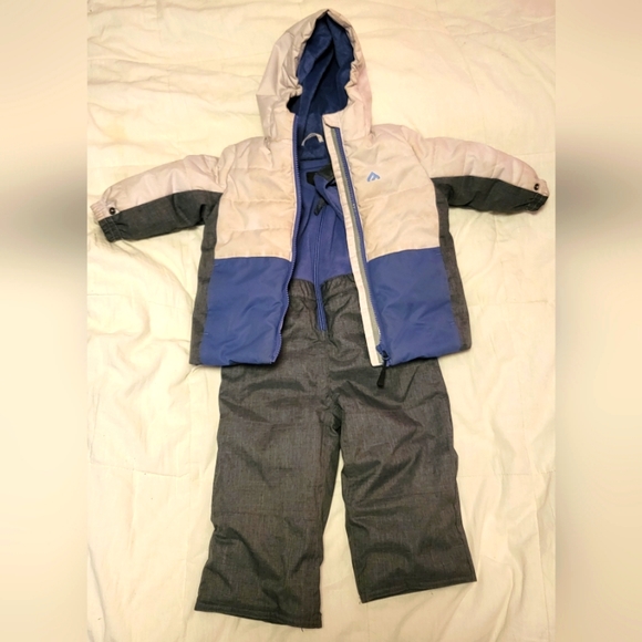 Snowsuit toddler girl - Picture 1 of 5